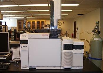 Agilent 7820A GC w 5975 MS